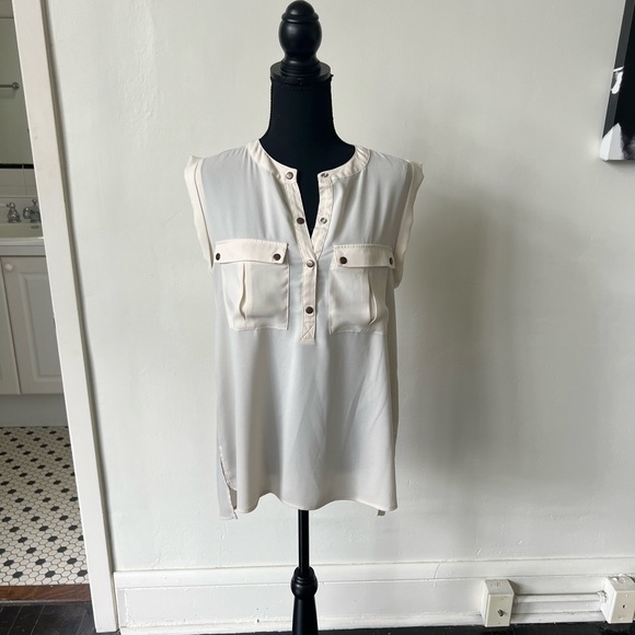 Forever 21 White Sheer Military Blouse - Picture 2 of 7